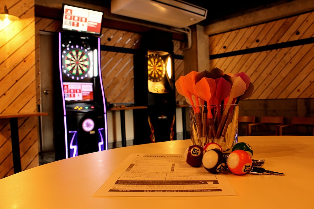 ロビーラウンジ1 | トラベル & ブックホテル フラトンキャビン高松 ロビーラウンジ1 | トラベル & ブックホテル フラトンキャビン高松