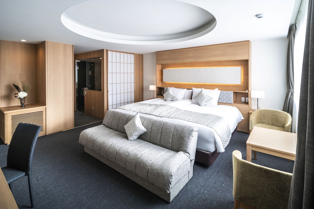 デラックス ツインルーム ベッド (複数台),すりガラス,禁煙 客室2 | 京都四条高倉ホテル grandereverie