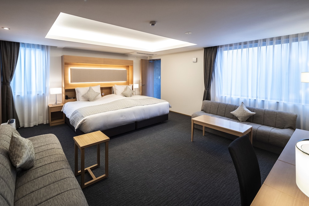 ファミリースイート キングルーム,デュベ 2枚,すりガラス,禁煙 客室2 | 京都四条高倉ホテル grandereverie