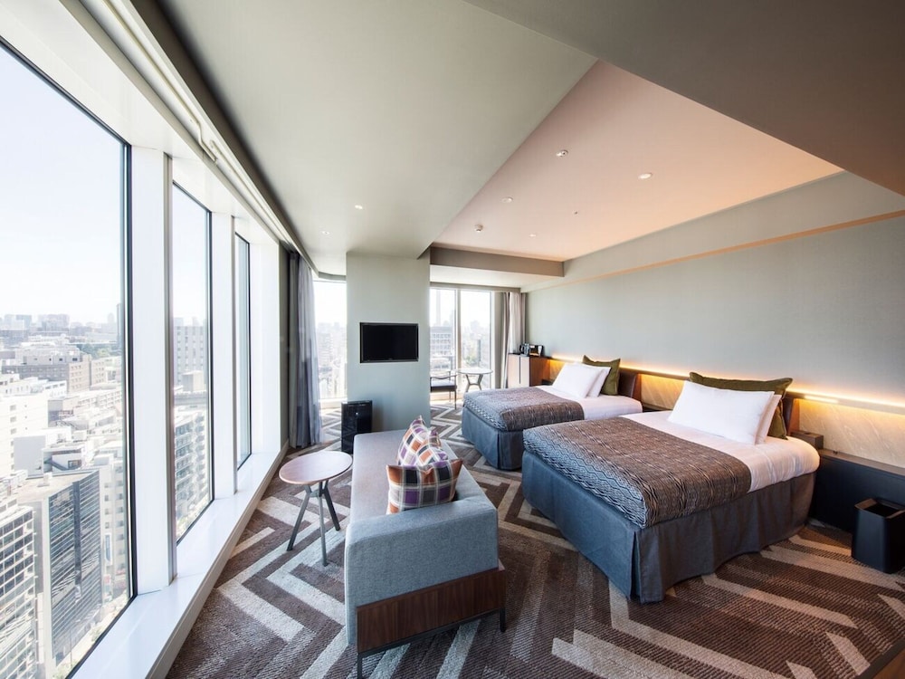デラックス コーナー ツインルーム 最大4 ベッド 禁煙 シティビュー | 渋谷ストリームホテル