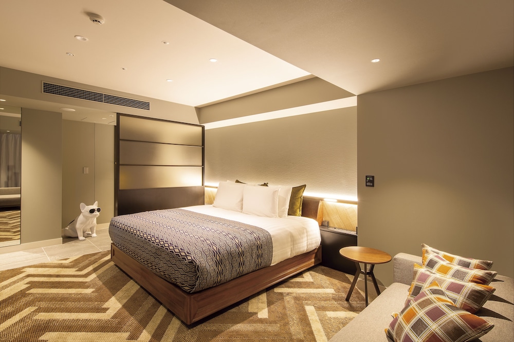 デラックス ストリーム ダブルルーム キングベッド 1 台 禁煙 シティビュー 客室3 | 渋谷ストリームホテル