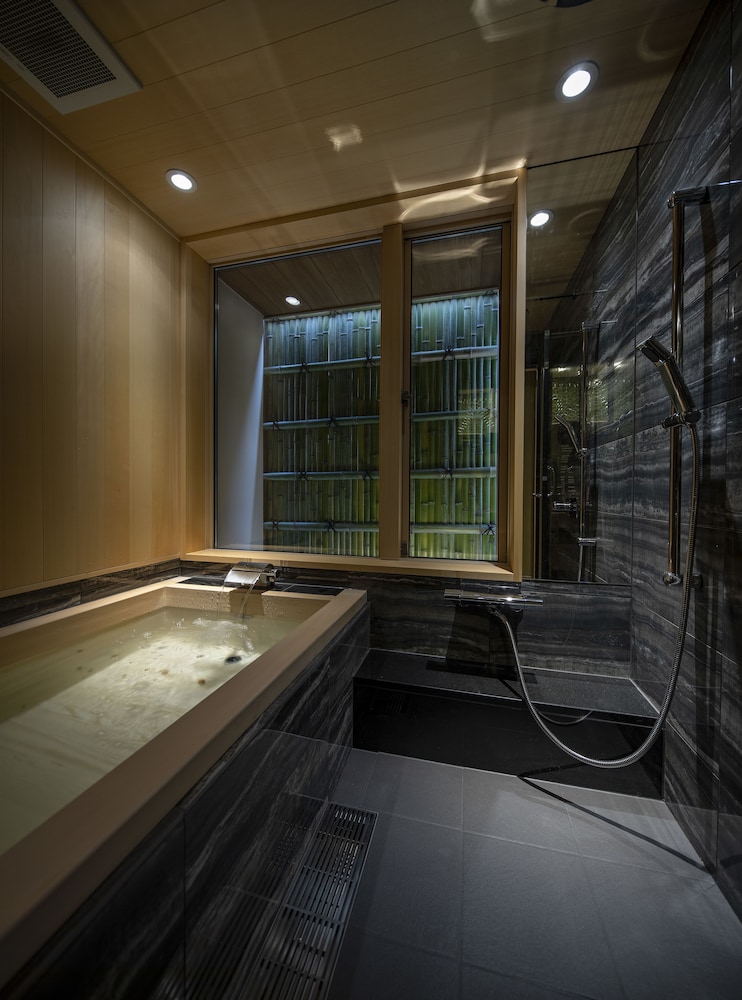 ケンプトン 清水 3(木製の浴槽付),3名様以上は1名様追加につき布団1組用意 深めの浴槽0 | ケンプトン清水