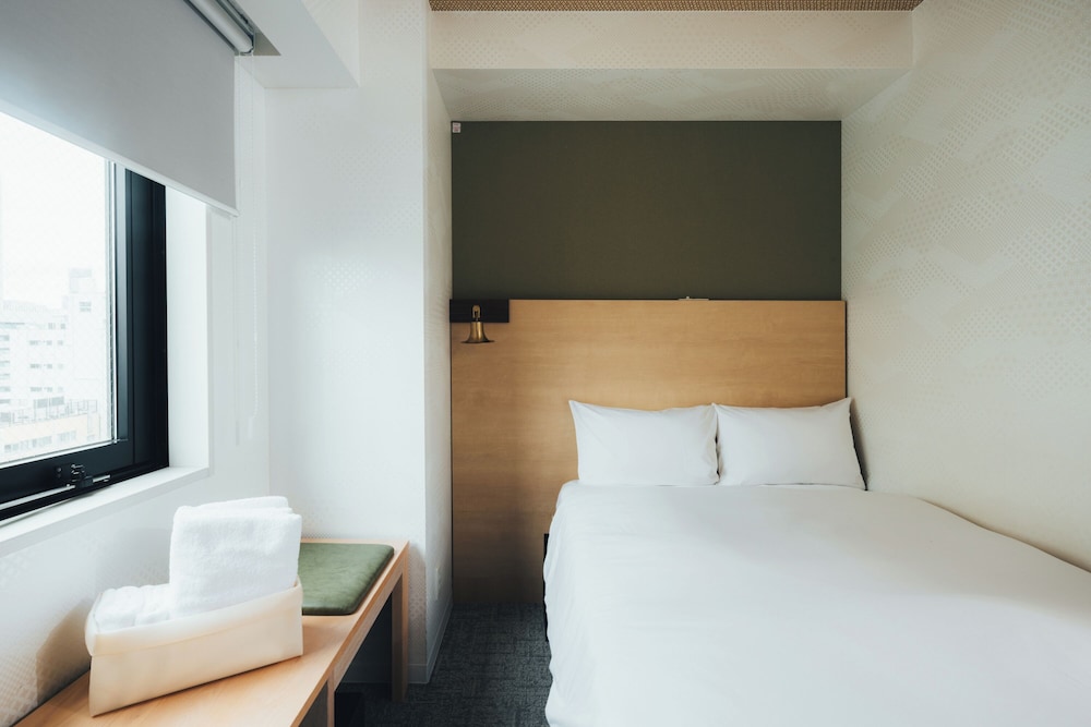 スーペリア ダブルルーム 客室1 | Meander Osaka