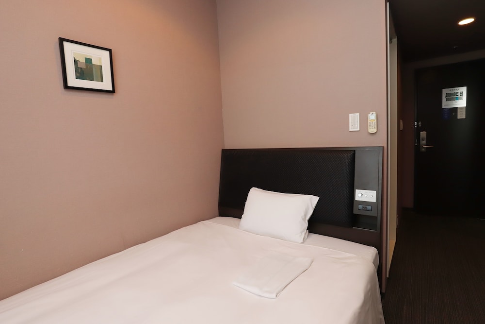 セミダブルルーム 喫煙 客室9 | 京急 EX イン蒲田