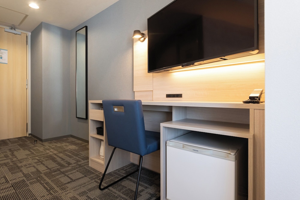 セミダブルルーム 11平米 禁煙 客室3 | 京急 EX イン 横浜駅東口