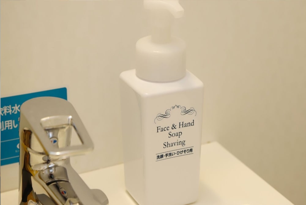 セミダブルルーム 11平米 禁煙 バスルーム2 | 京急 EX イン 横浜駅東口