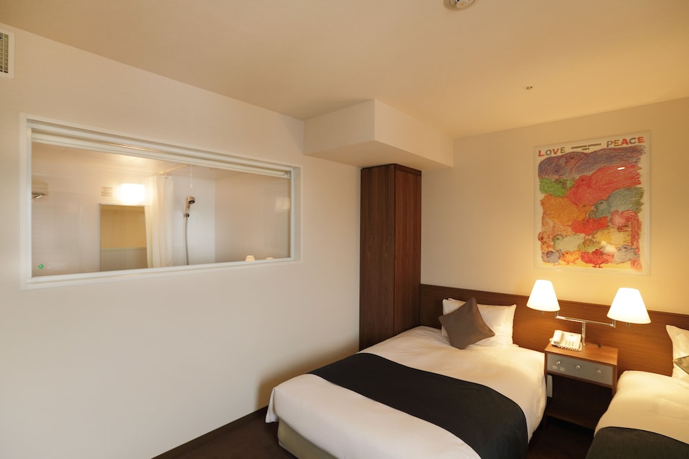 [禁煙]オリエンタル ツイン(24sqm)〈オリエンタルフロア 19F〉 客室2 | オリエンタルホテル広島