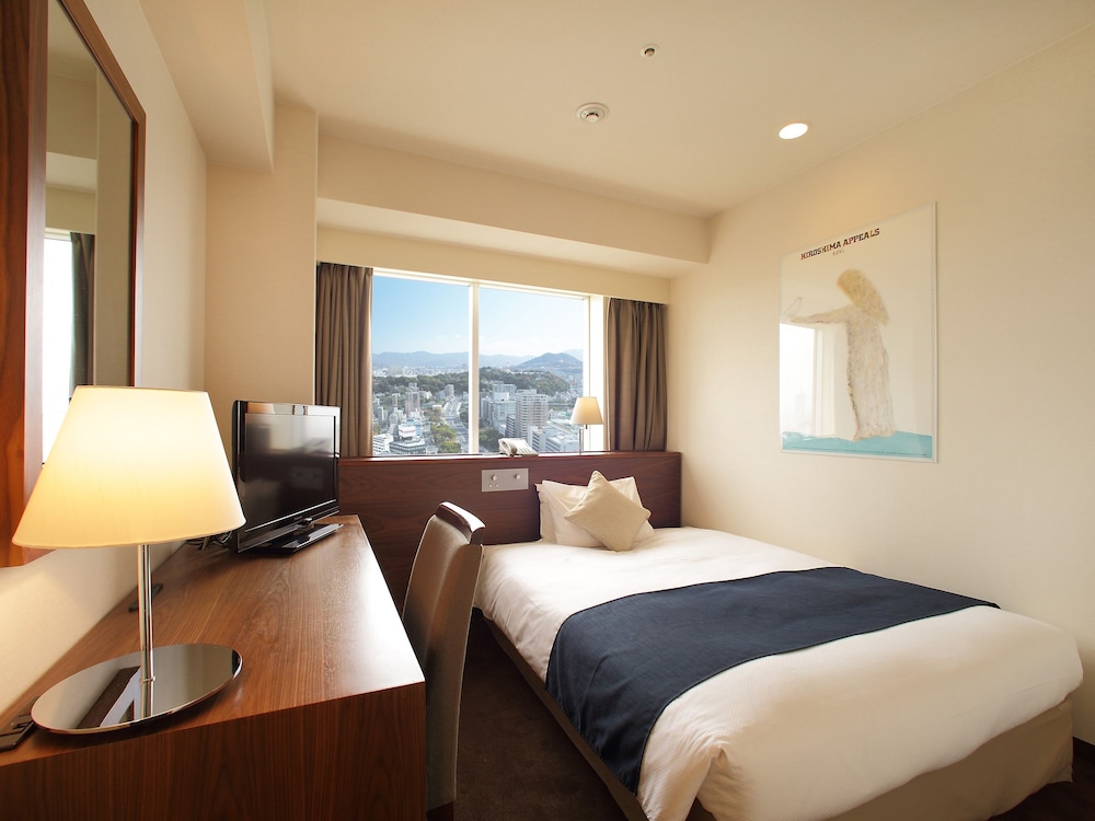 [禁煙]スタイリッシュスタンダード(15sqm)〈セミダブル〉 客室3 | オリエンタルホテル広島
