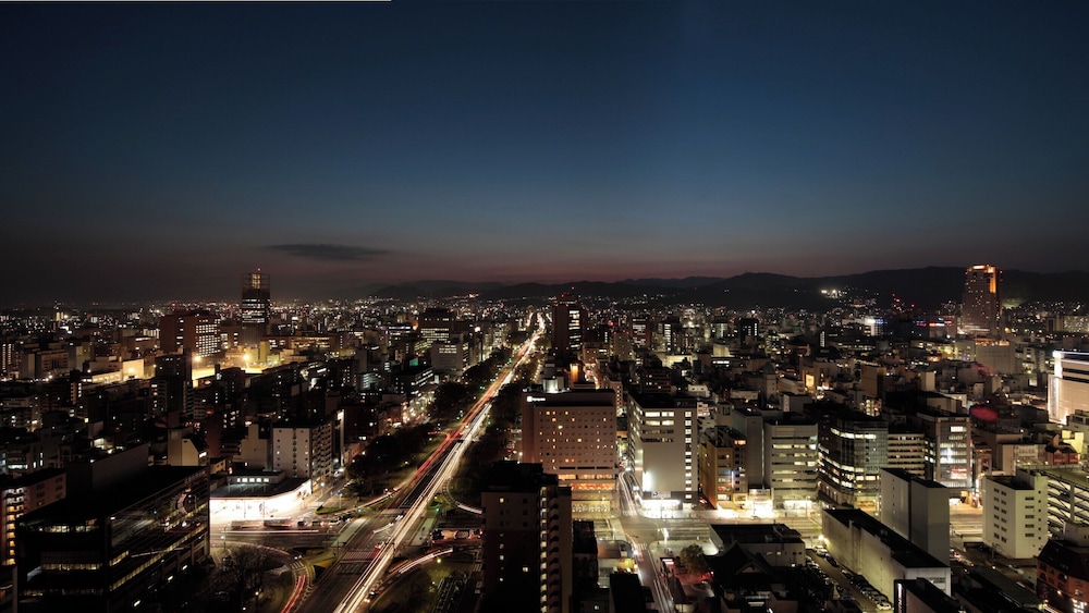 [禁煙]オリエンタルワイドダブル(17sqm)〈オリエンタルフロア 19F〉 シティ ビュー0 | オリエンタルホテル広島