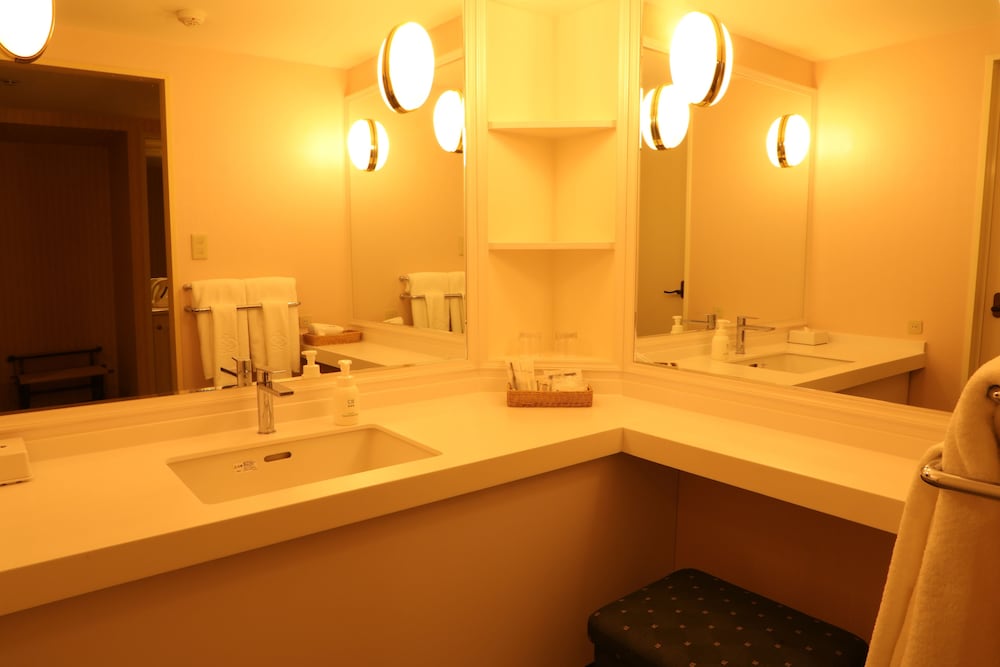 デラックス キングルーム 禁煙 バスルーム0 | ホテルアソシア高山リゾート