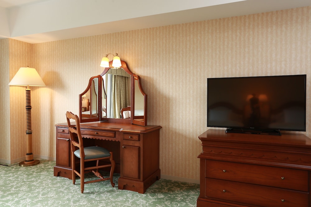 デラックス キングルーム 禁煙 客室1 | ホテルアソシア高山リゾート