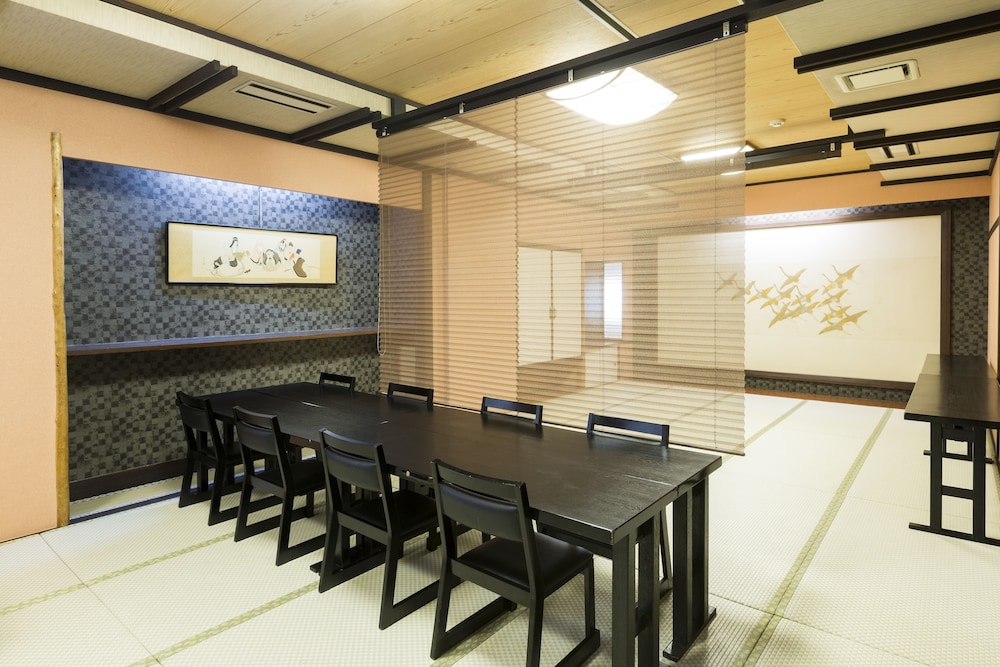 レストラン1 | 京都駅前ホテル佐野家