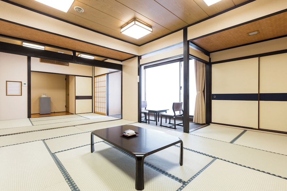 和室20畳 禁煙 客室1 | 京都駅前ホテル佐野家