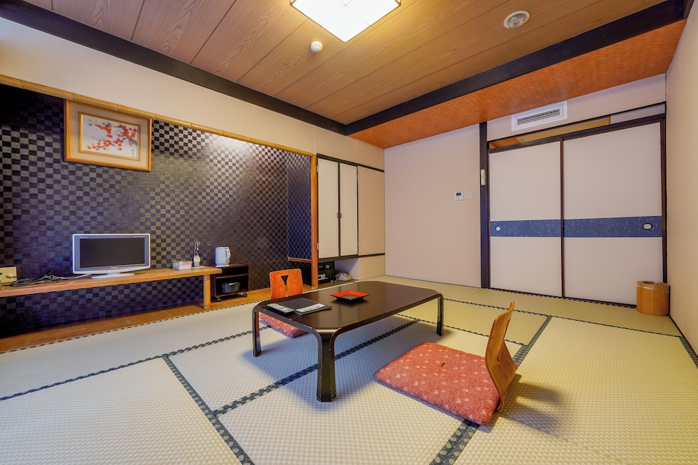 和室10畳 禁煙 客室2 | 京都駅前ホテル佐野家