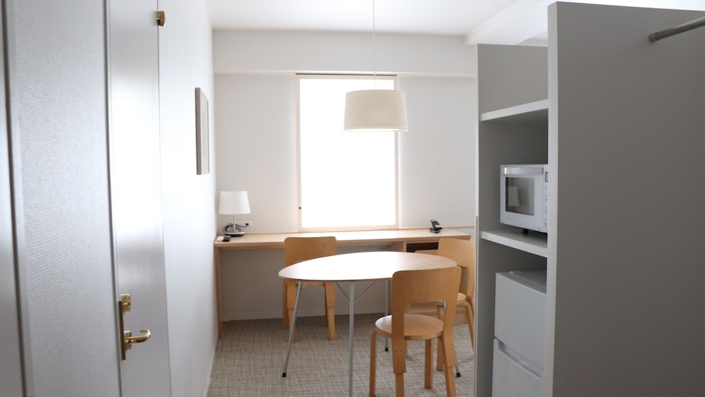 ジュニア スイート 客室1 | 新大阪ステーションホテル