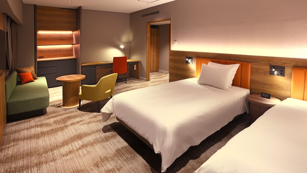 ジュニア スイート シングルベッド 2 台 (Separate Bath and Walk-In Shower) | ANAクラウンプラザホテル新潟 by IHG