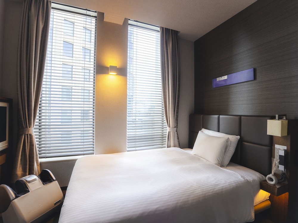 プレミアダブルルーム 禁煙 | ホテルグレイスリー田町