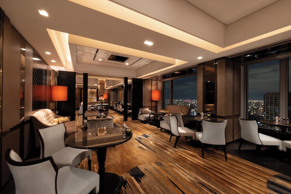 Horizon Club デラックス ルーム シングルベッド 2 台 客室4 | シャングリ・ラ 東京