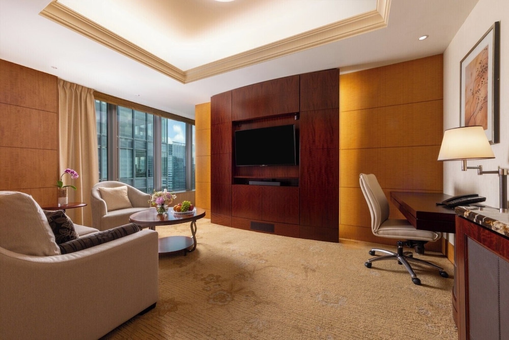 エグゼクティブ スイート キングベッド 1 台 客室4 | シャングリ・ラ 東京