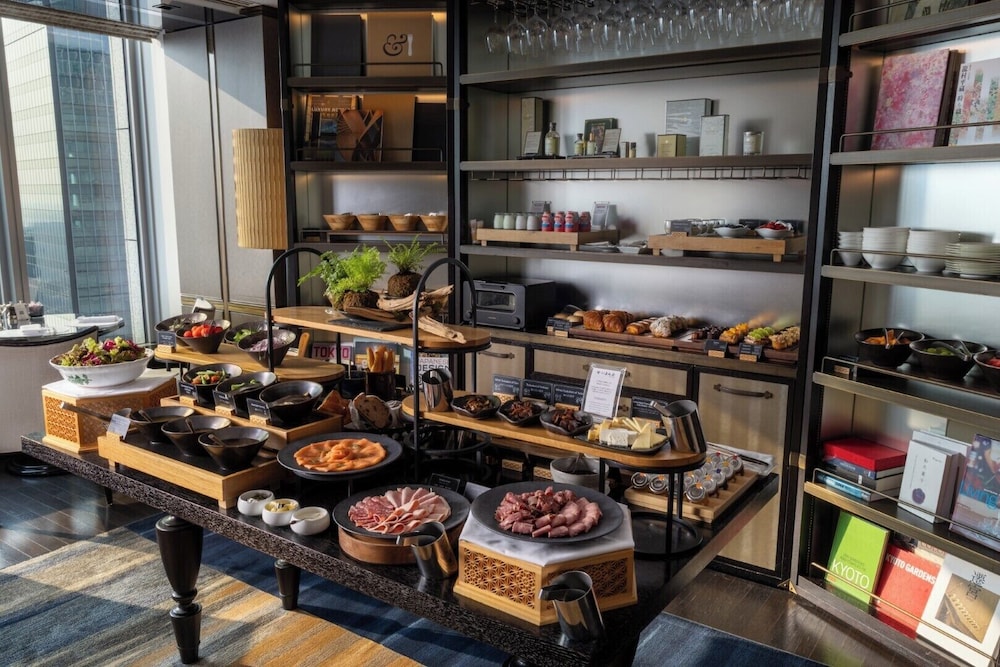 Horizon Club デラックス ルーム シングルベッド 2 台 客室1 | シャングリ・ラ 東京