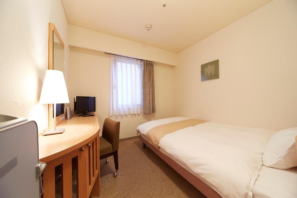 セミダブルルーム　禁煙 客室4 | ネストホテル熊本