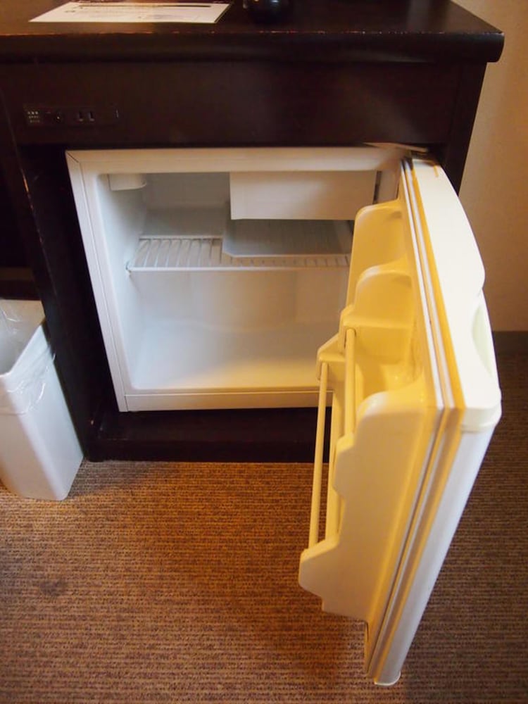 セミダブルルーム　禁煙 客室の設備とサービス1 | ネストホテル熊本