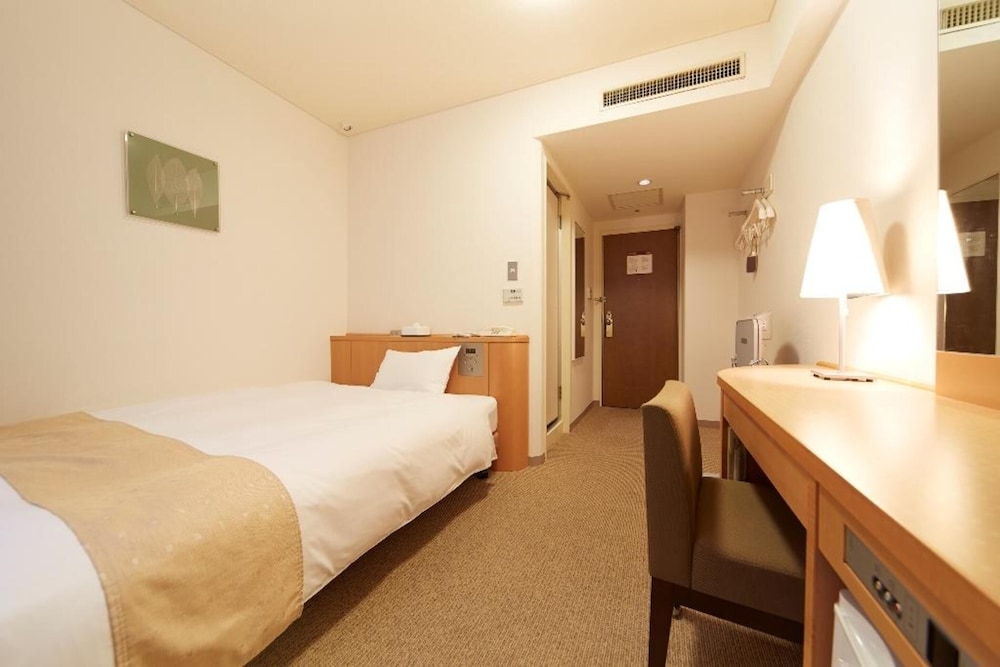 セミダブルルーム　禁煙 客室3 | ネストホテル熊本