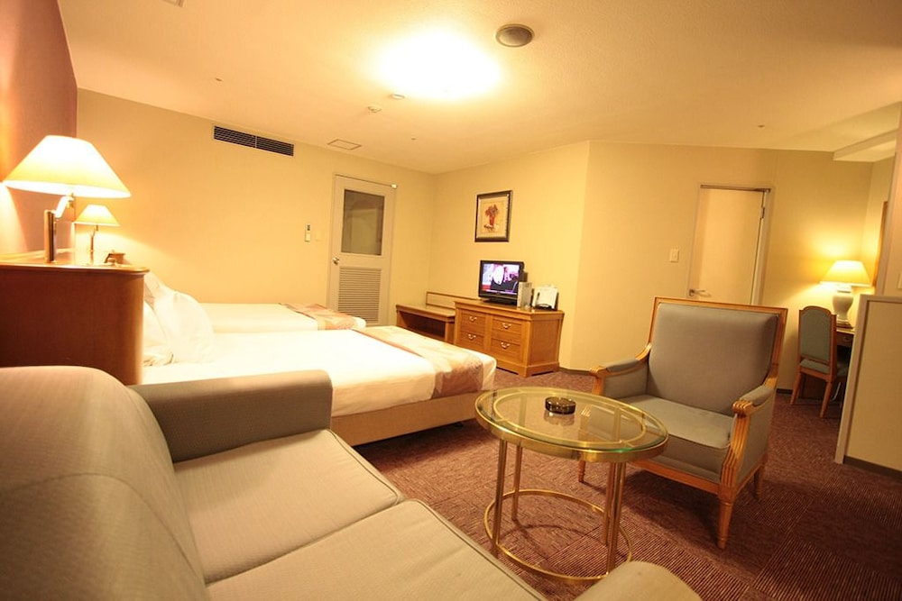 デラックス ツインルーム 喫煙可 客室0 | 仙台ヒルズホテル