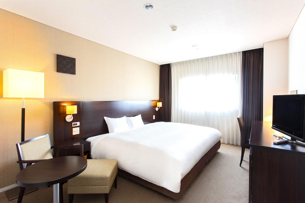 スタンダード ルーム キングベッド 1 台 禁煙 | アートホテル弘前シティ