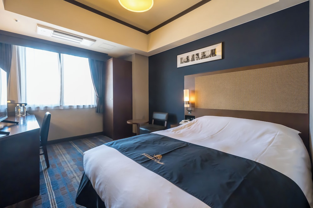 セミダブルルーム 禁煙 | ホテルモントレ グラスミア大阪