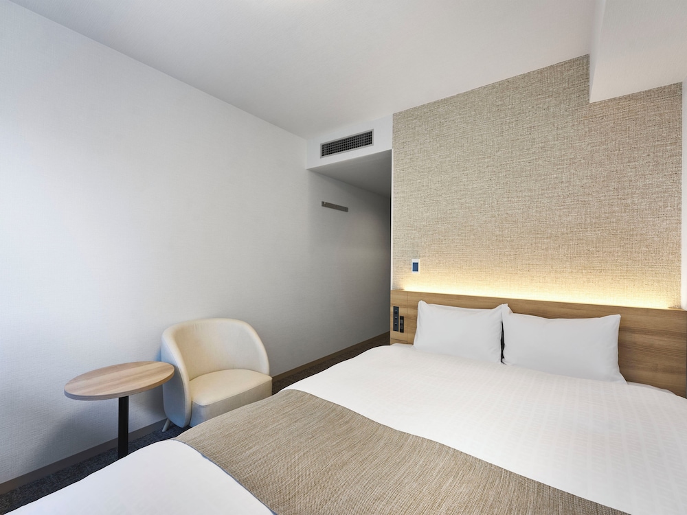 スタンダード ダブルルーム 禁煙 | ダイワロイネットホテル名古屋駅前