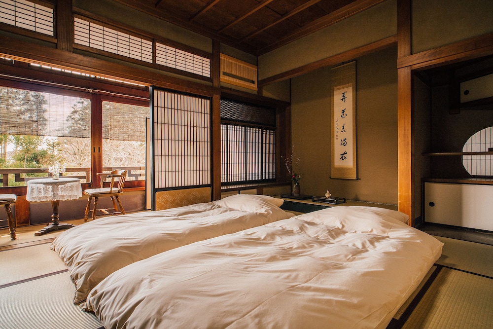 客室1 | 吉田山荘 客室1 | 吉田山荘