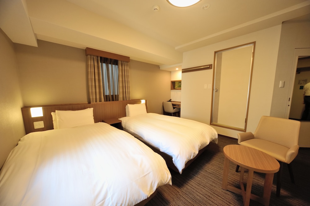 ツインルーム 禁煙 客室1 | ドーミーインEXPRESS目黒青葉台