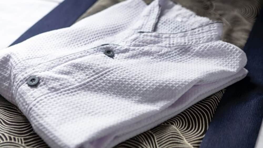 スモールダブルルーム　禁煙 客室3 | 道頓堀ホテル