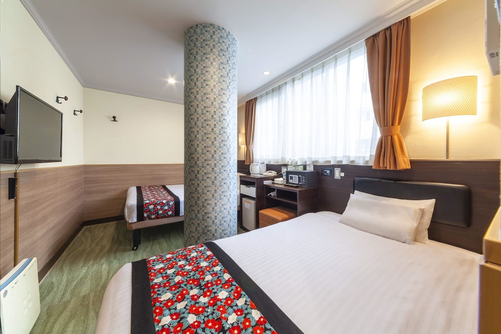 エコノミー トリプルルーム 禁煙 客室1 | 道頓堀ホテル