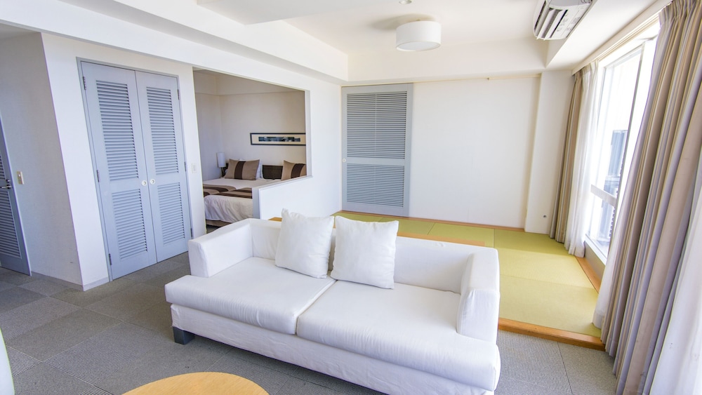 ãã¡ããªãŒã¹ã¿ã³ããŒã çŠç
客宀2 | ã¶ã»ããŒãã¿ã¯ãŒæ²çž