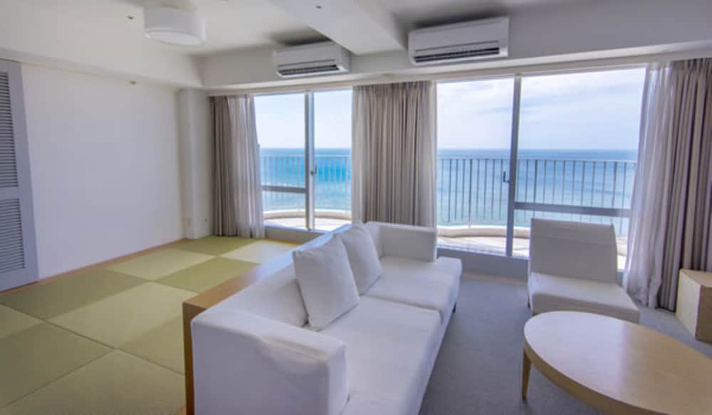 ãã¡ããªãŒã¹ã¿ã³ããŒã çŠç
客宀1 | ã¶ã»ããŒãã¿ã¯ãŒæ²çž