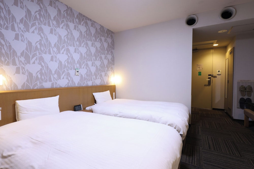 ツインルーム 禁煙 客室2 | 天然温泉 そが浜の湯 ドーミイン千葉City Soga