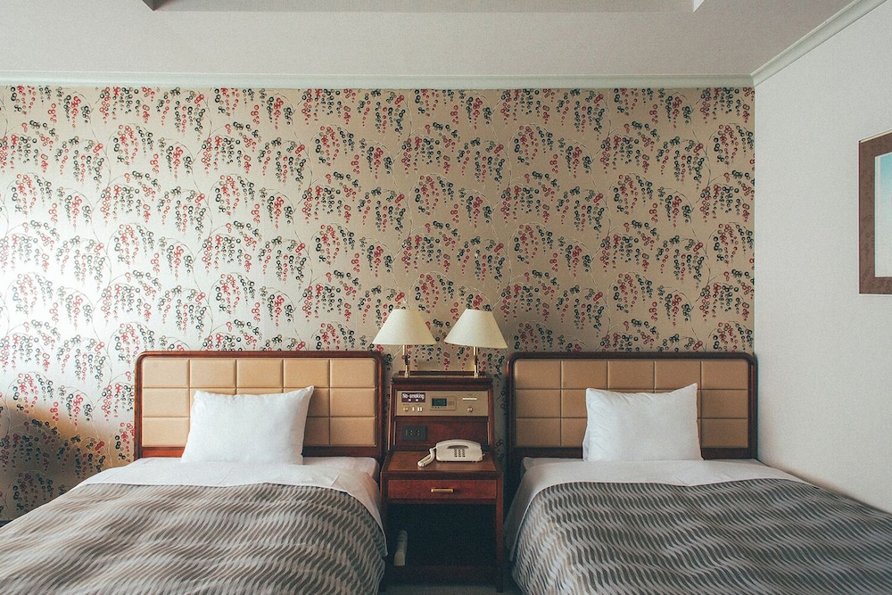 ツインルームダブルサイズベッド 2 台 客室6 | 掛川グランドホテル