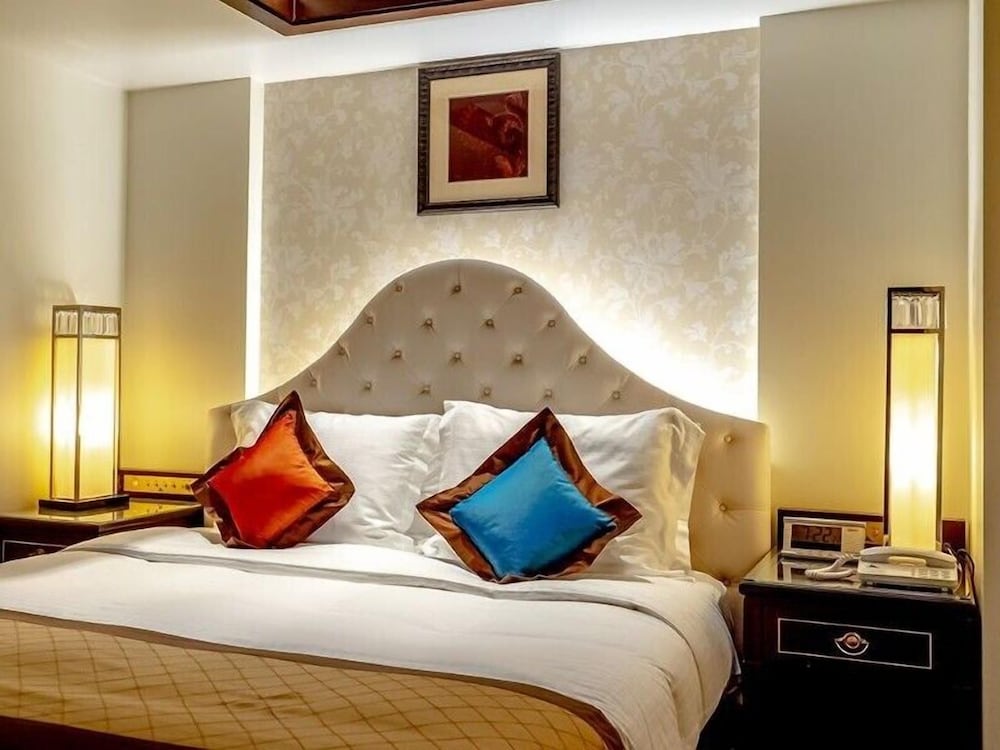 EXESプレミアグランスイート ラウンジアクセス付き 最大4名 禁煙 客室1 | 沖縄かりゆしリゾート EXES 恩納