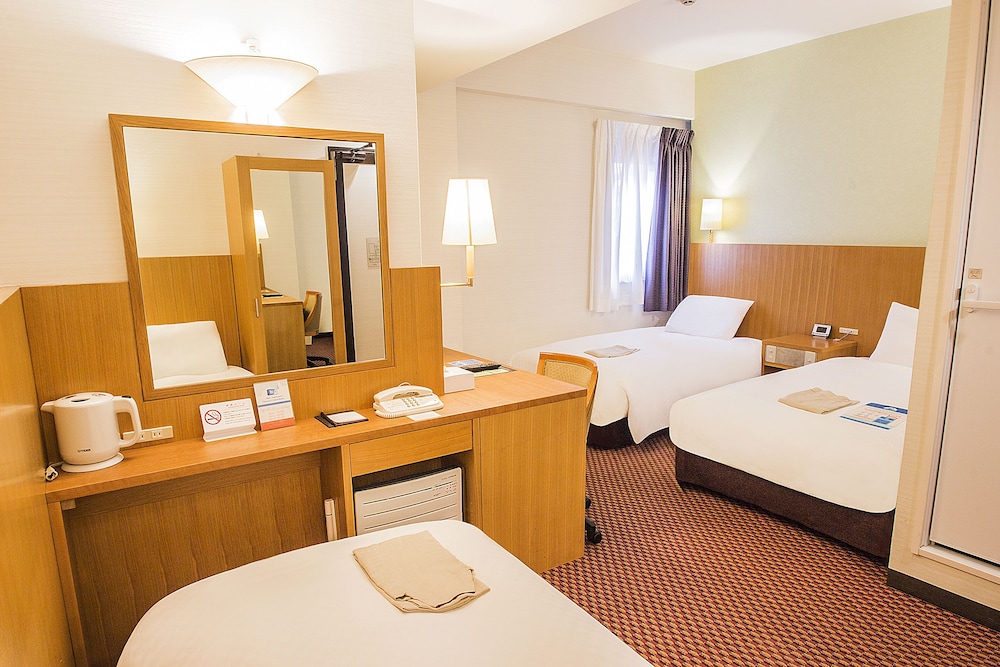 トリプルルーム 禁煙 客室3 | ハートンホテル心斎橋