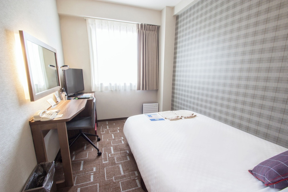セミダブルルーム 禁煙 客室3 | ハートンホテル心斎橋