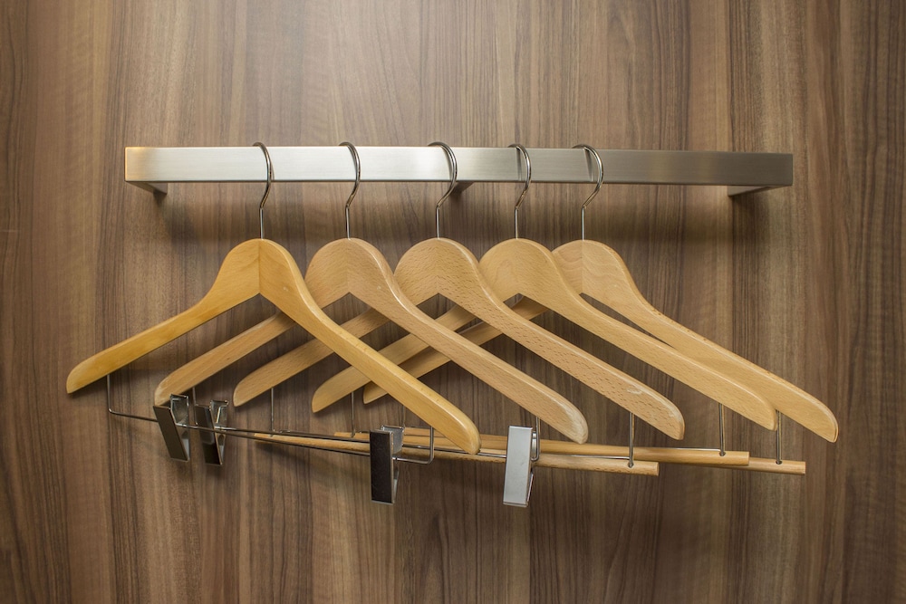 セミダブルルーム 禁煙 客室の設備とサービス6 | ハートンホテル心斎橋