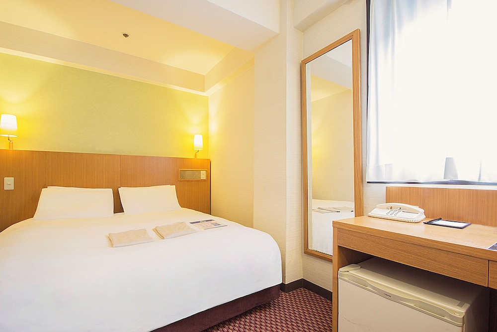 ダブルルーム 禁煙 客室2 | ハートンホテル心斎橋