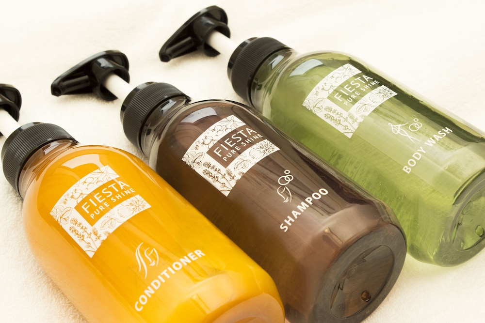 セミダブルルーム 禁煙 バスルームの設備2 | ハートンホテル心斎橋