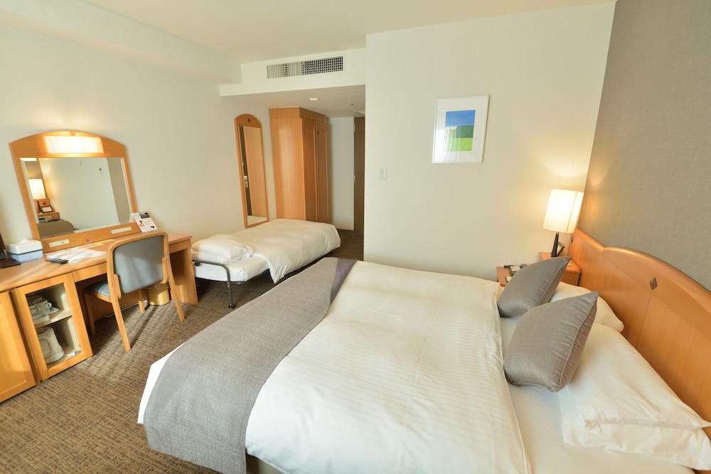 トリプルルーム 禁煙 (Double Room + extra bed) | 後楽ホテル