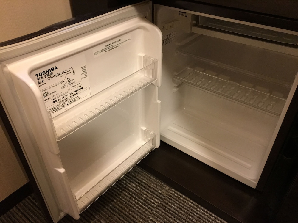 スタンダード ダブルルーム 禁煙 小型冷蔵庫0 | ダイワロイネットホテル川崎