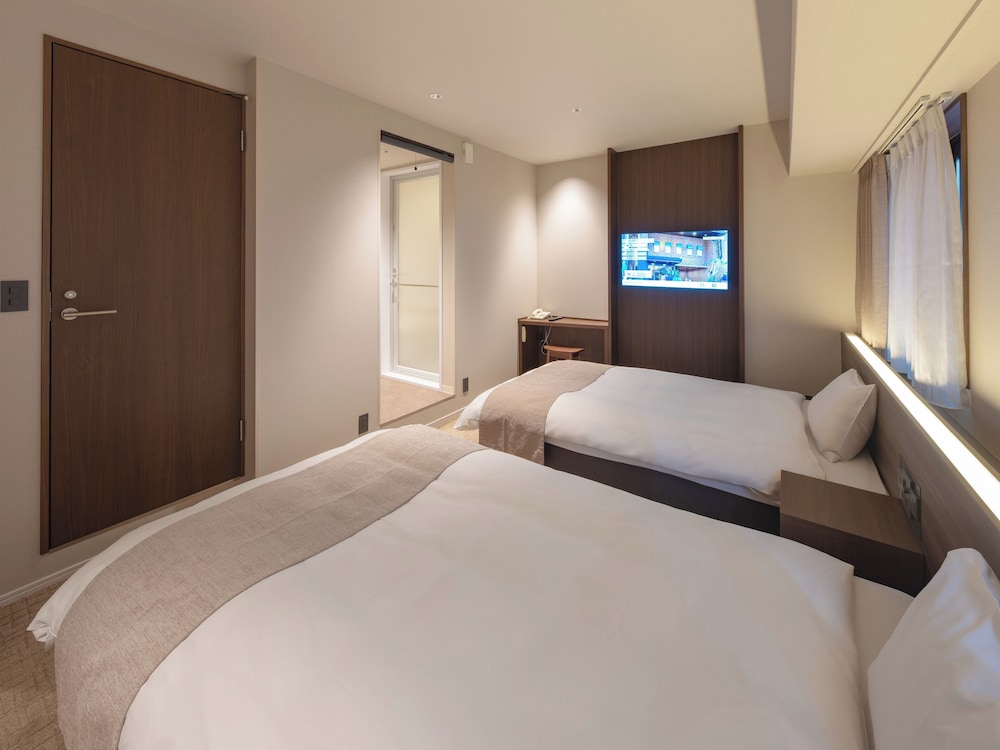 デラックス ツインルーム 客室2 | ニューオーサカホテル