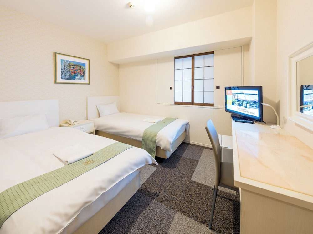 スタンダードツインルーム 禁煙 18平米 客室1 | ニューオーサカホテル