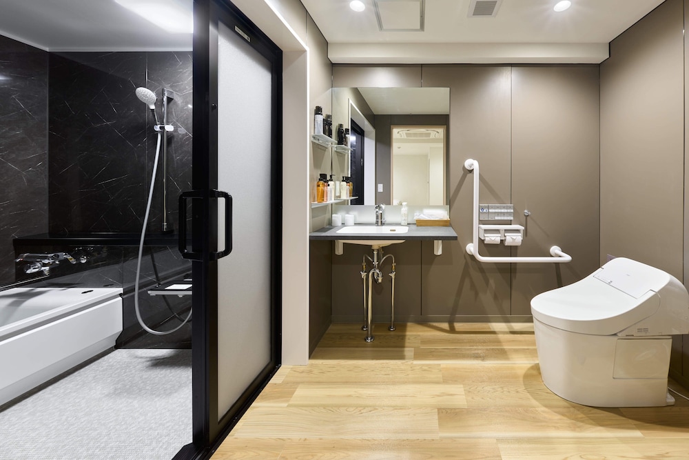 トリプルルーム (最大4名利用) バスルーム2 | シティ ホテル N.U.T.S.